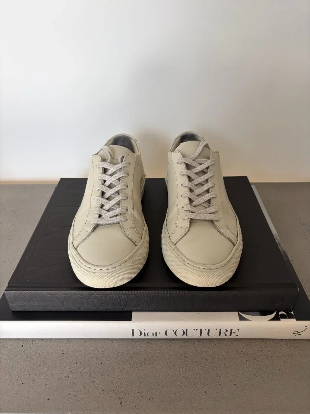 Woman by Common Projects Original Achilles Low — Off-White Leather, Size 37 EUC